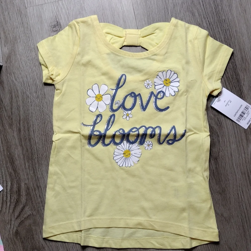 Carter's Toddler Girl Flower Short Set Sz 2T - Picture 3 of 3